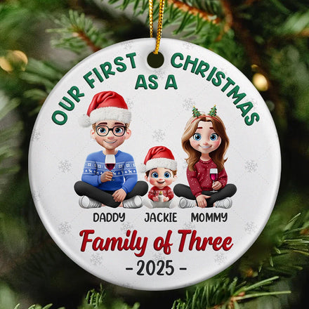 First Christmas As A Family Of Three New Parents 3D - Personalized Circle Ceramic Ornament