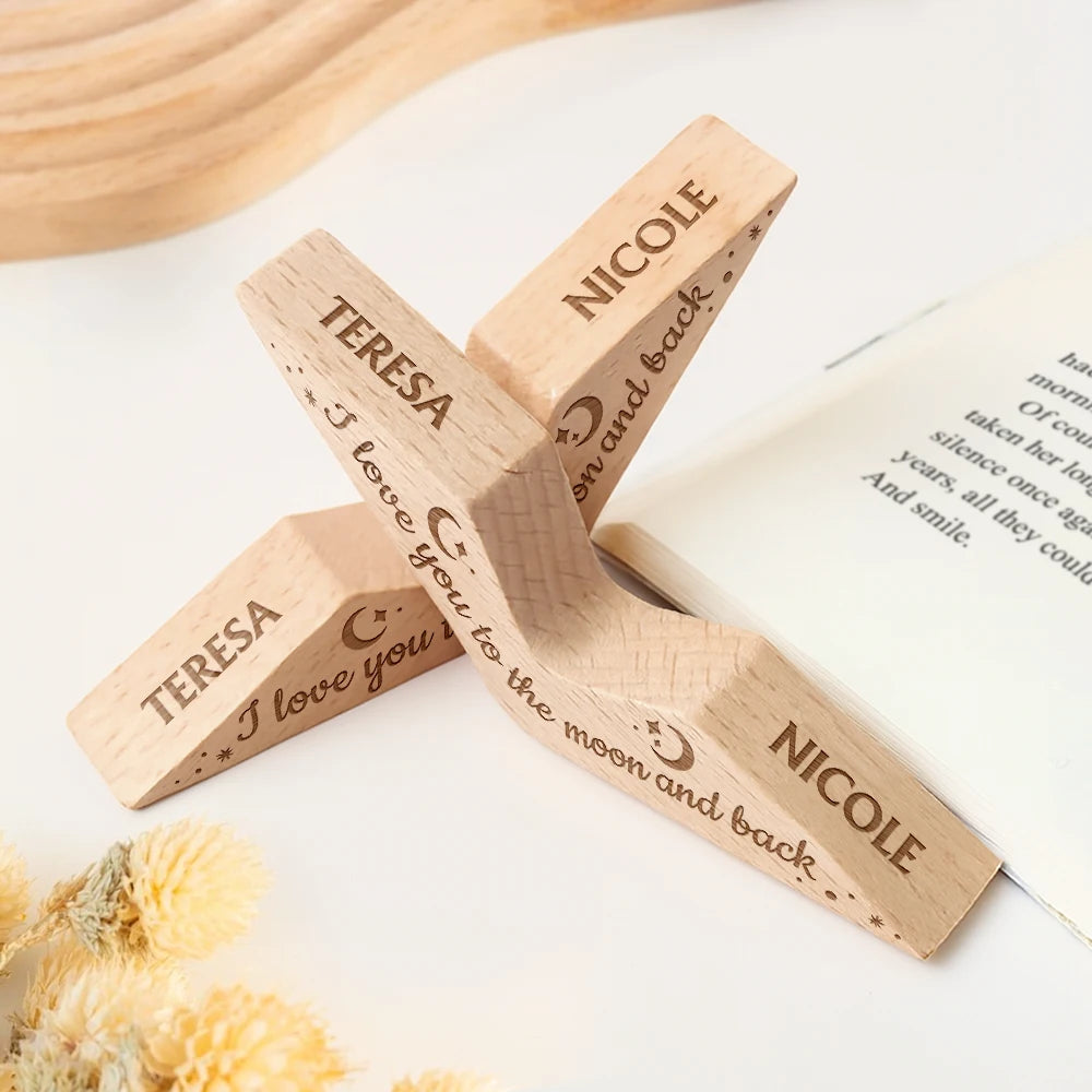 Gift For Yourself,Gift For Couples,Gift For Husband,Gift For Wife,Reading,Happy - I Love You To The Moon And Back - Personalized Thumb Page Holder