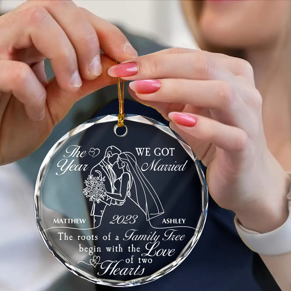 Gift For Couples,Wedding Anniversary,Married ,Christmas,Love - First Christmas Couple The Roots Of A Family Tree Begin - Personalized Circle Glass Ornament 