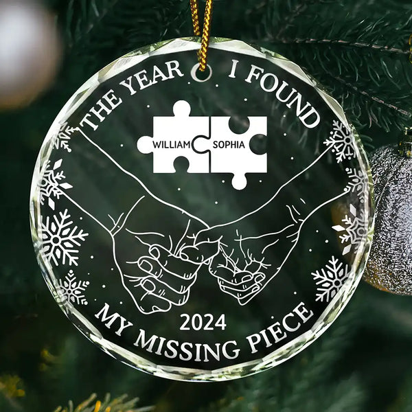 Gift For Couples - The Year I Found My Missing Piece Couples - Personalized Circle Glass Ornament