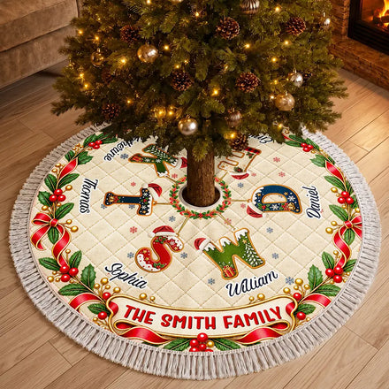 Gift For Family Mom Grandma - Personalized Family Name And Names Santa Hat Initials Christmas Tree Skirt