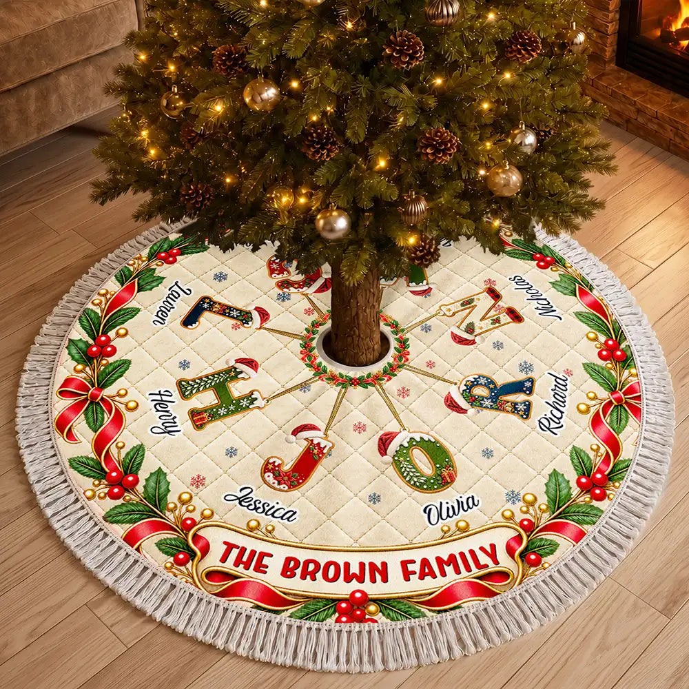Christmas, Family, Icon, Sentimental - Gift For Family Mom Grandma - Personalized Family Name And Names Santa Hat Initials Christmas Tree Skirt