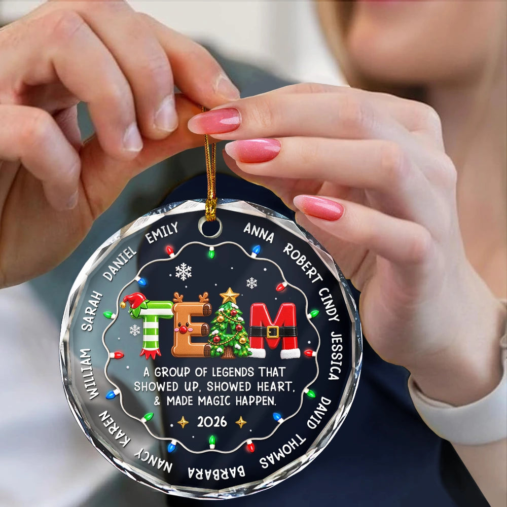 Christmas,Gift For Colleagues,Grateful,Text Shape - Circle,Top Market - Christmas Gift For Coworkers Team Members - Personalized Names & Year Group Of Legends Circle Glass Ornament