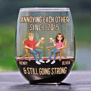 Wedding Anniversary, Humorous, Old Couples, Gift For Couples, Vector - Animate Couple Annoying Each Other - Personalized Stemless Wine Glass