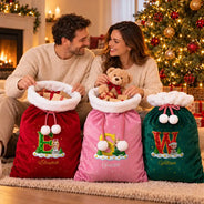 Christmas, Family, Happy, Vector - Christmas Gifts For Family Kids - Personalized Monogram With Character Velvet Favor Bag