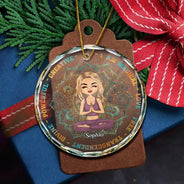Yoga, Gift For Yourself - Yoga I Am Magical Love Free - Personalized Circle Glass Ornament