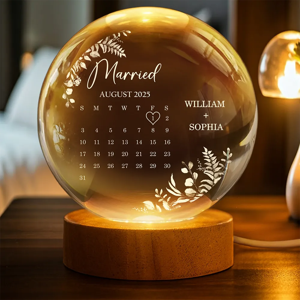 Calendar Wedding Keepsake - Personalized Crystal Globe Lamp