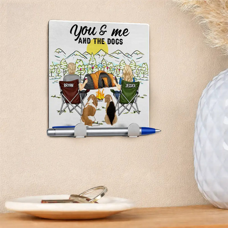 Couple's Hobby,Camping,Pet Couple,Gift For Couples,Happy - Camping Couple You And Me And The Dogs Back - Personalized Mini Key Hook