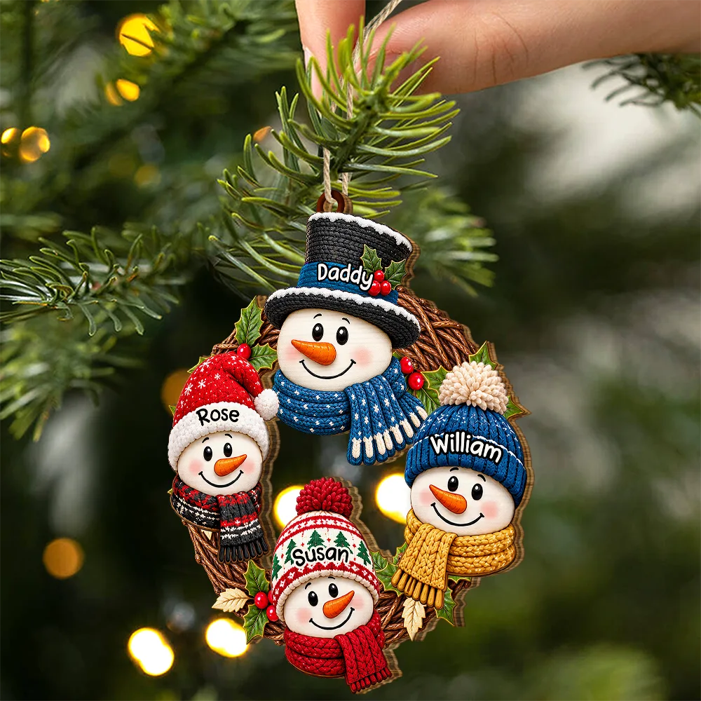 Christmas,Family,Grandparents,Happy,Icon - Christmas Gift For Grandparents - Personalized Snowman Wreath Wooden Ornament