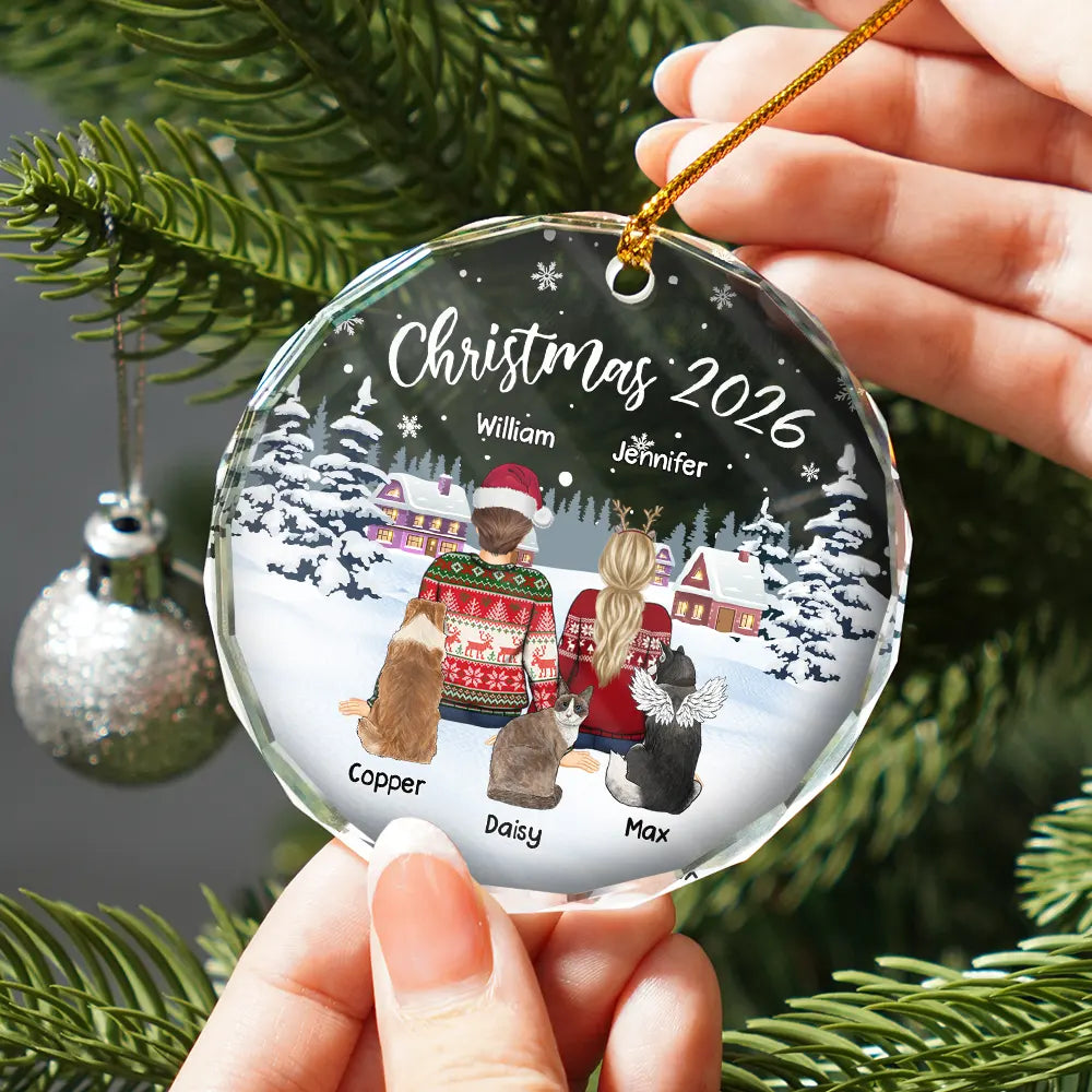 Gift For Couples,Pet Lovers,Pet Couple,Gift For Husband,Gift For Wife,Gift For Boyfriend,Gift For Girlfriend - Couple & Pets Christmas - Personalized Circle Glass Ornament