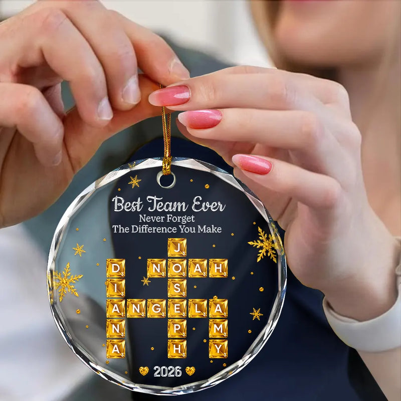 Grateful,Gift For Colleagues,Christmas,Crossword - Crossword Crystal Effect Best Team Ever Never Forget The Difference You Make - Personalized Circle Glass Ornament