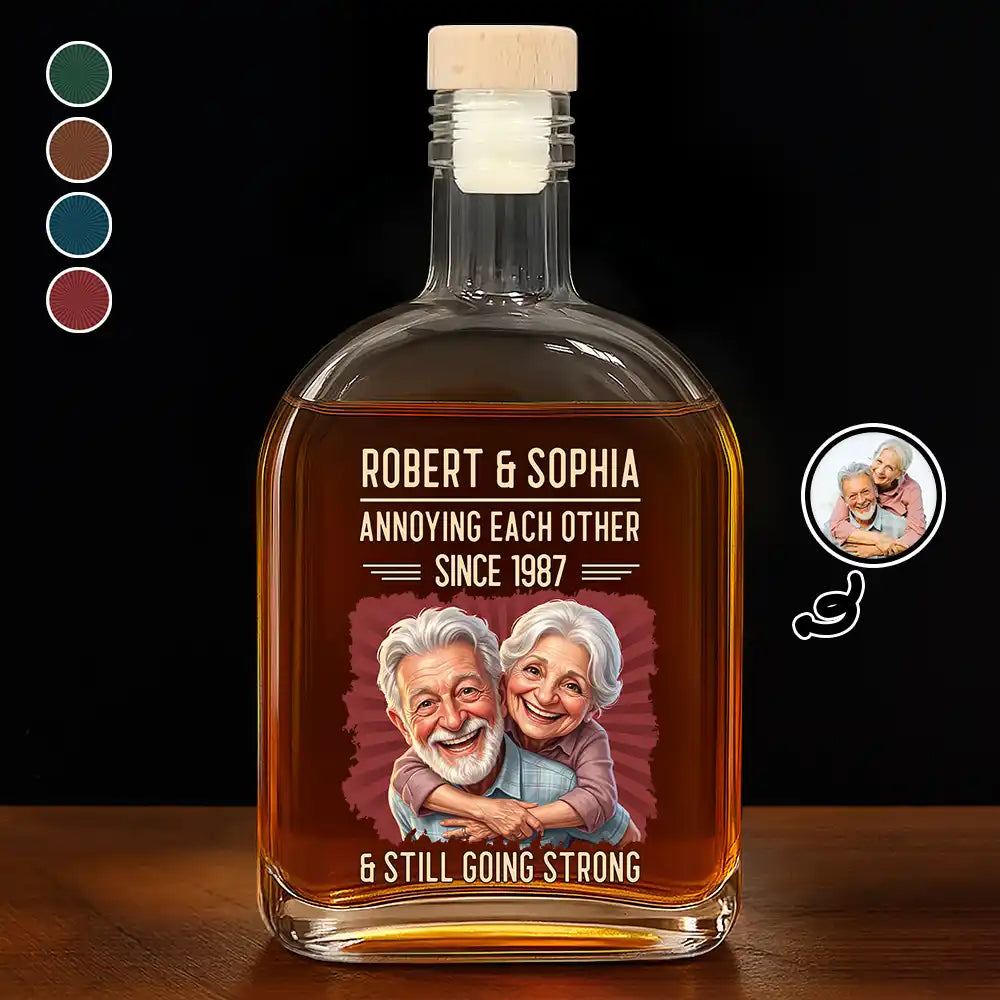 Custom Photo, Art Design, Gift For Couples, Old Couples, Wedding Anniversary, Humorous, Photo - Caricature - Remove BG - Custom Photo Caricature Vintage Annoying Each Other - Personalized Whiskey Bottle