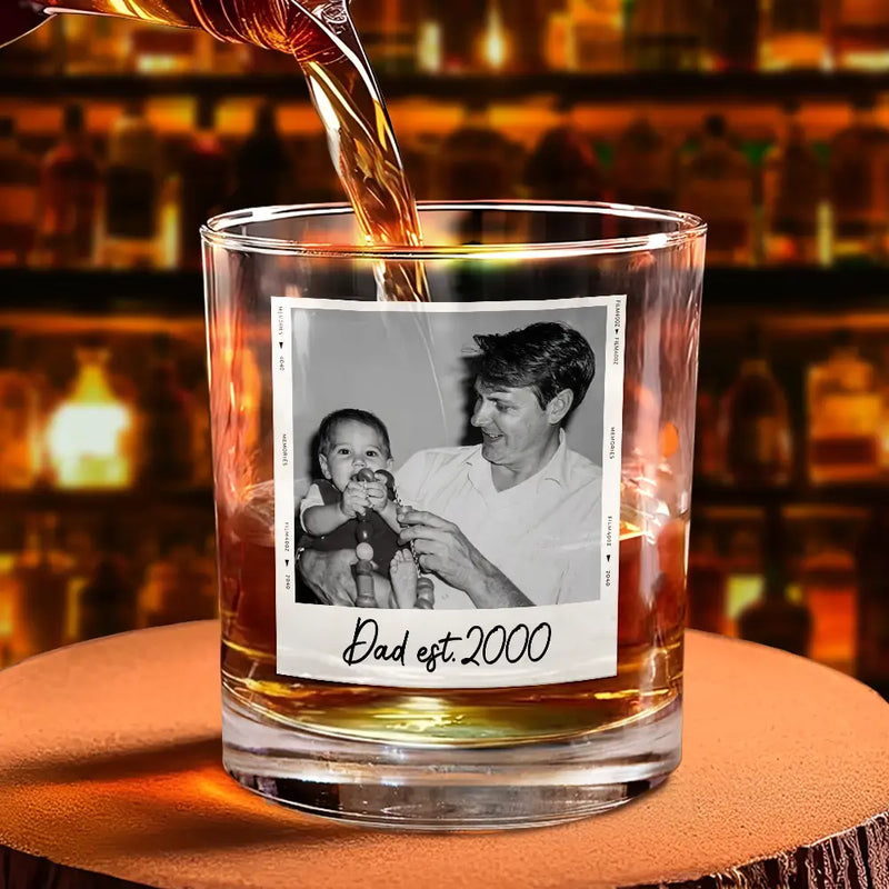 Custom Photo,Gift For Father,Gift For Grandpa,Non-Eng,Photo,Proud - Custom Photo Dad Est Grandpa Dad - Personalized Whiskey Glass