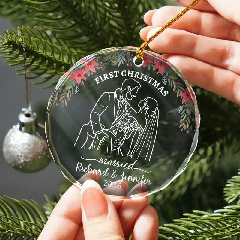 Art Design,Christmas,Married Couple,Romantic,Gift For Couples,Photo - Faceless Outline Sketch - Custom Photo Faceless Outline Sketch First Christmas As Mr. & Mrs. - Personalized Circle Glass Ornament
