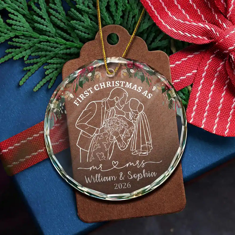 Art Design,Christmas,Married Couple,Romantic,Gift For Couples,Photo - Faceless Outline Sketch - Custom Photo Faceless Outline Sketch First Christmas As Mr. & Mrs. - Personalized Circle Glass Ornament