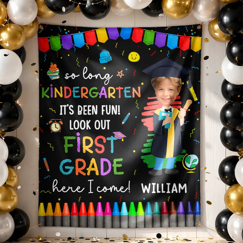 Happy,Gift For Kids,Graduation,Gift For Grandkids,Custom Photo,Funny,Photo,Proud - Custom Photo Here I Come Preschool Kindergarten Graduation - Personalized Backdrop