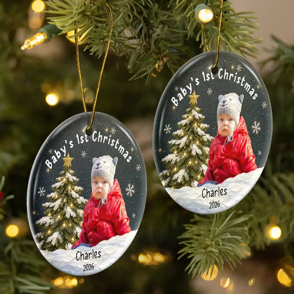 Art Design,New Mom,Sentimental,Christmas,Gift For Mother,Photo - Oil Painting - Custom Photo Oil Painting Baby First Christmas - Personalized Circle Ceramic Ornament