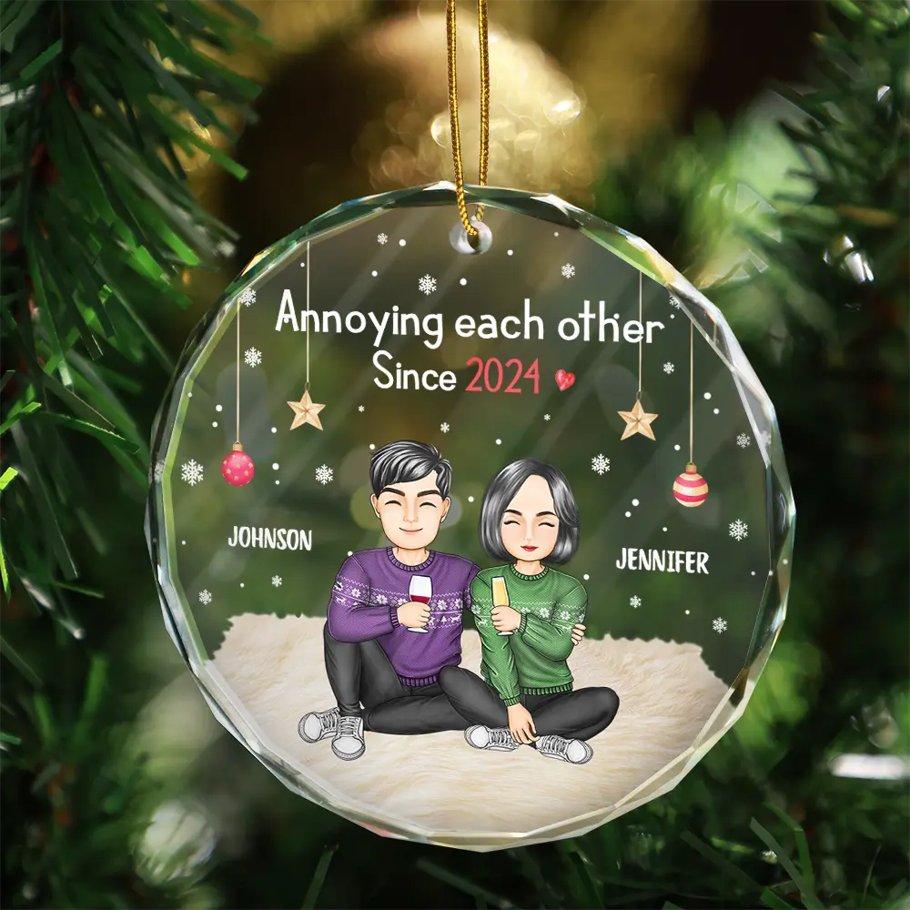 Gift For Couples, Gift For Husband, Gift For Wife, Gift For Boyfriend, Gift For Girlfriend - I'm Yours No Returns Or Refunds Cartoon - Personalized Glass Ornament