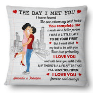 Family Couple The Day I Met You - Anniversary, Birthday Gift For Spouse, Lover, Husband, Wife, Boyfriend, Girlfriend, Married Couples - Personalized Custom Pillow