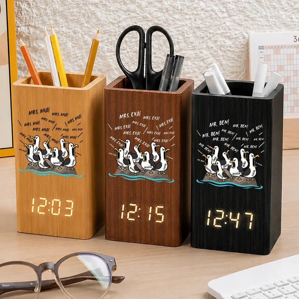 Teacher, Humorous, Back To School, Icon - Funny Screaming Seagull - Personalized Pen Holder With Clock