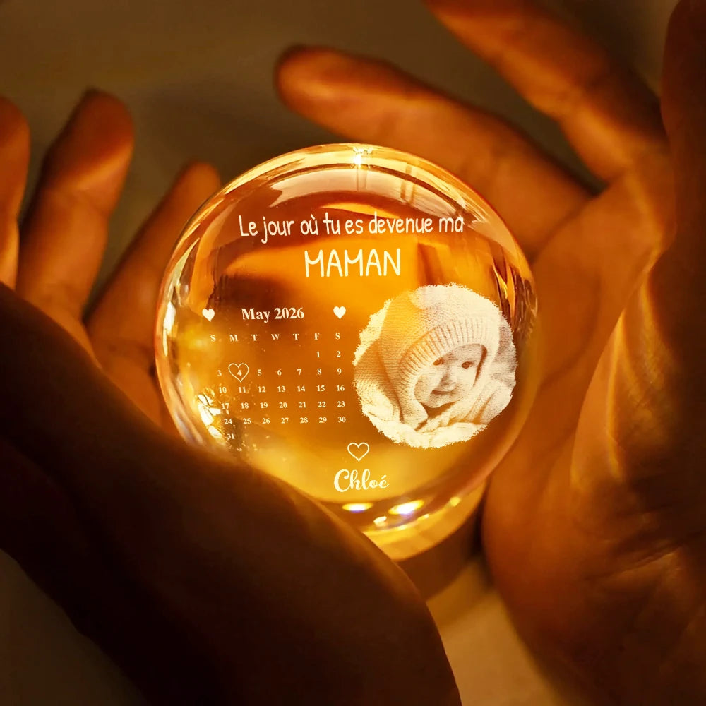 Gift For Wife,Parents,Gift For Yourself,Gift For Women,Gift For Mother,French,New Mom,New baby,Non-Eng,Photo,Calendar,Adorable - Photo Et Calendrier Personnalisables Devenue Ma Maman - Lampe Boule En Cristal Personnalisée