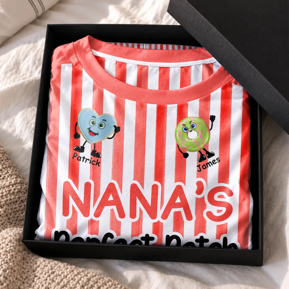 Adorable,Baking,Gift For Grandma,Icon - Grandma The Perfect Batch Loving Grandkids - Personalized Oversized Sleep Tee