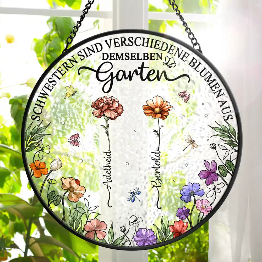 German,Non-Eng - Geburtsblumen Schwestern Besties Aus Demselben Garten - Personalisierter Buntglas-Fenster-Sonnenfänger Zum Aufhängen