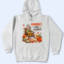 Gift For Grandchildren,Gift For Grandkids,Gift For Grandma,Cozy,Grandma - Grandkids,Vector - Grandma's Little Pumpkins - Personalized T Shirt