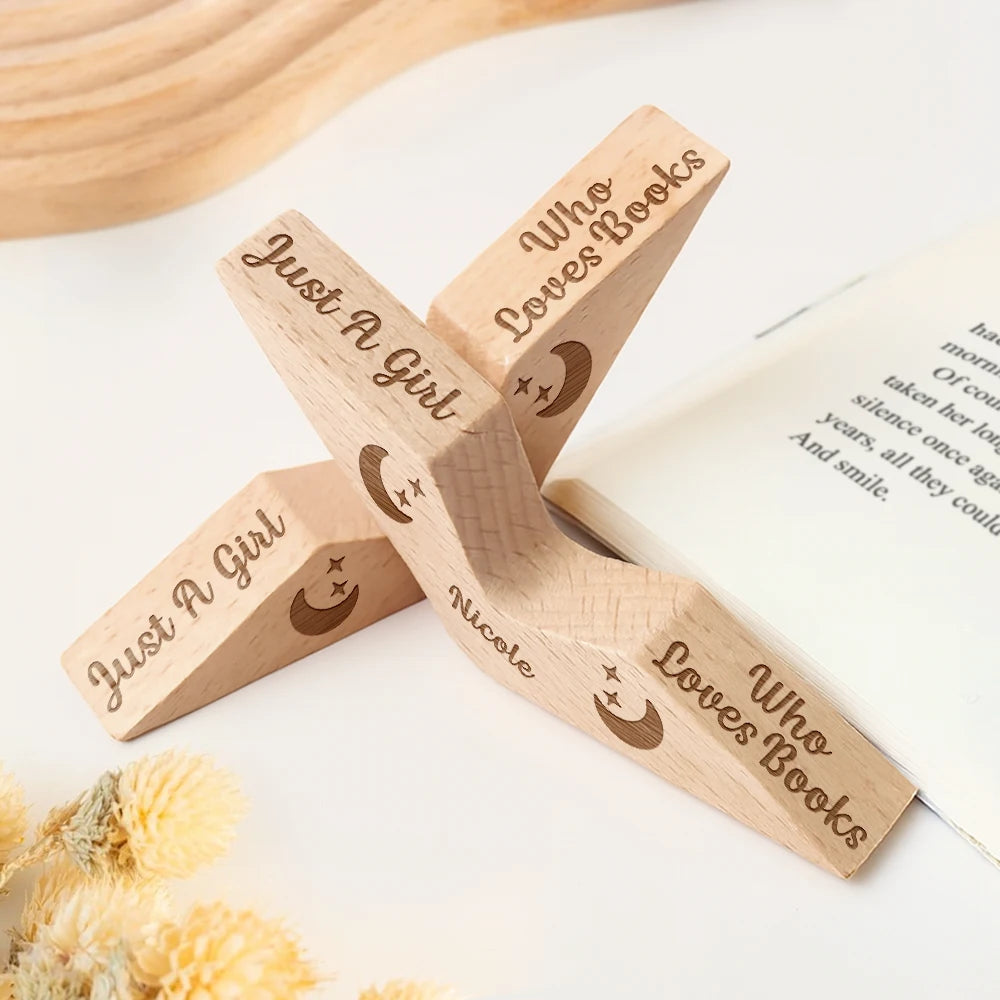 Gift For Yourself,Gift For Women,Gift For Men,Reading,Happy -  Just A Girl Man Who Loves Books - Personalized Thumb Page Holder
