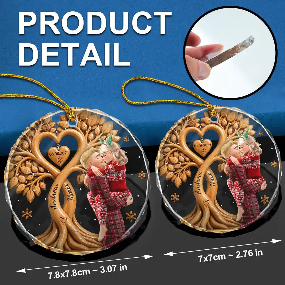 Anniversary,Christmas,Romantic,Gift For Couples,Vector - Kissing Couple Under Heart Tree - Personalized Circle Glass Ornament