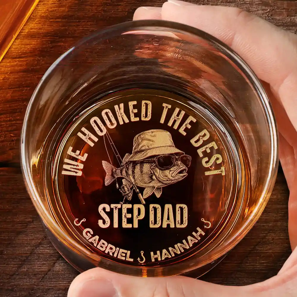 Gift For Husband,Gift For Men,Gift For Yourself,Gift For Grandpa,Gift For Father,Fishing,Humorous - We Hooked The Best Dad Grandpa - Personalized Engraved Whiskey Glass