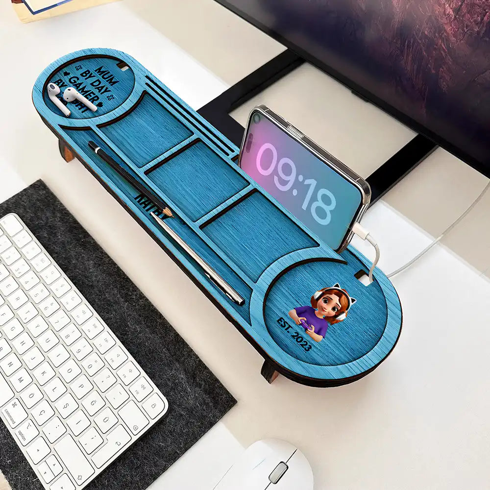 Gift For Men,Gift For Father,Gift For Mother,Gift For Women,Gift For Husband,Gaming,Dad's Hobby,Mom's Hobby,Gift For Couples,Non-Eng,Vector,Humorous - Dad By Day Gamer By Night - Personalized Desk Organizer