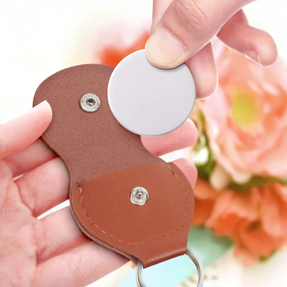 Gift For Daughter, Mom - Daughters (Adult), Gift For Women, Happy, Grandma - Grandkids, Gift For Grandkids - Mom Daughter The Only Thing Better Than Being Your Mother - Personalized Leather Pocket Hug