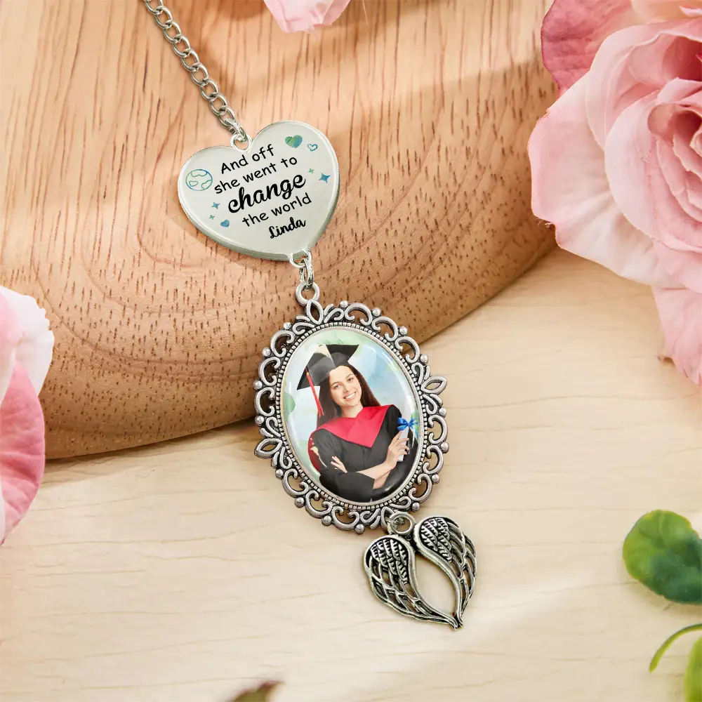 Graduation,Gift For Yourself,Gift For Daughter,Gift For Sisters,Gift For Bestie,Happy,Gift For Son,Gift For Brothers - Custom Photo She Went To Change The World - Personalized Graduation Tassel Charm