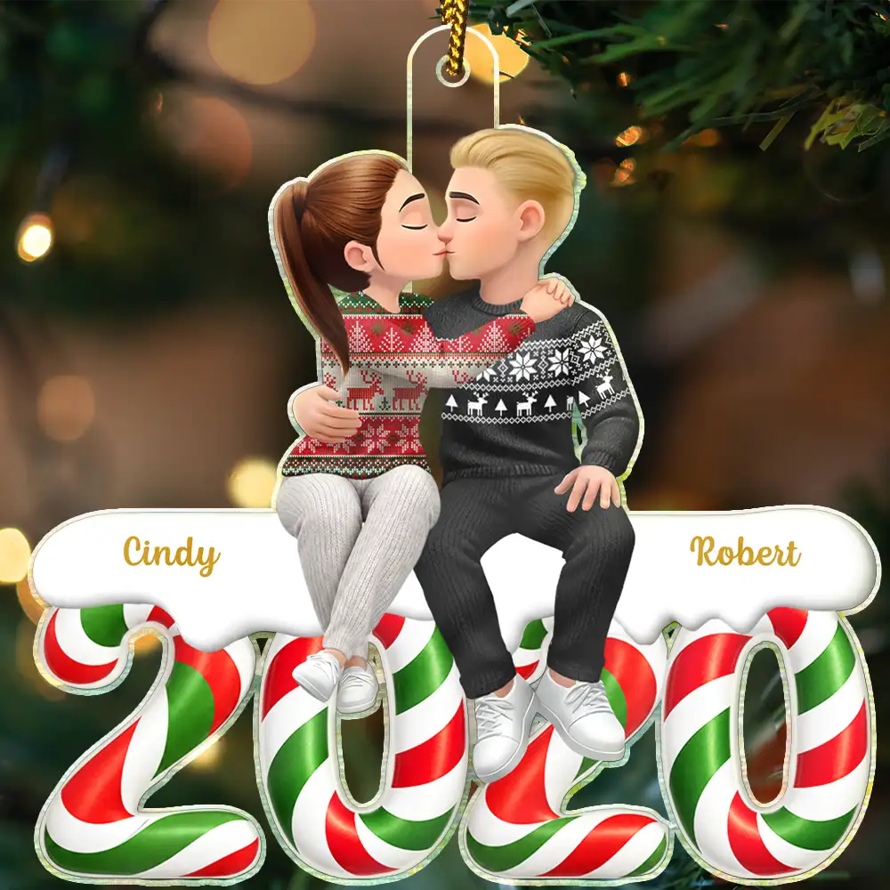 Christmas, Romantic, Gift For Couples, Vector - Couple Romantic Kissing Sitting On Year Anniversary - Personalized Custom Shaped Acrylic Ornament
