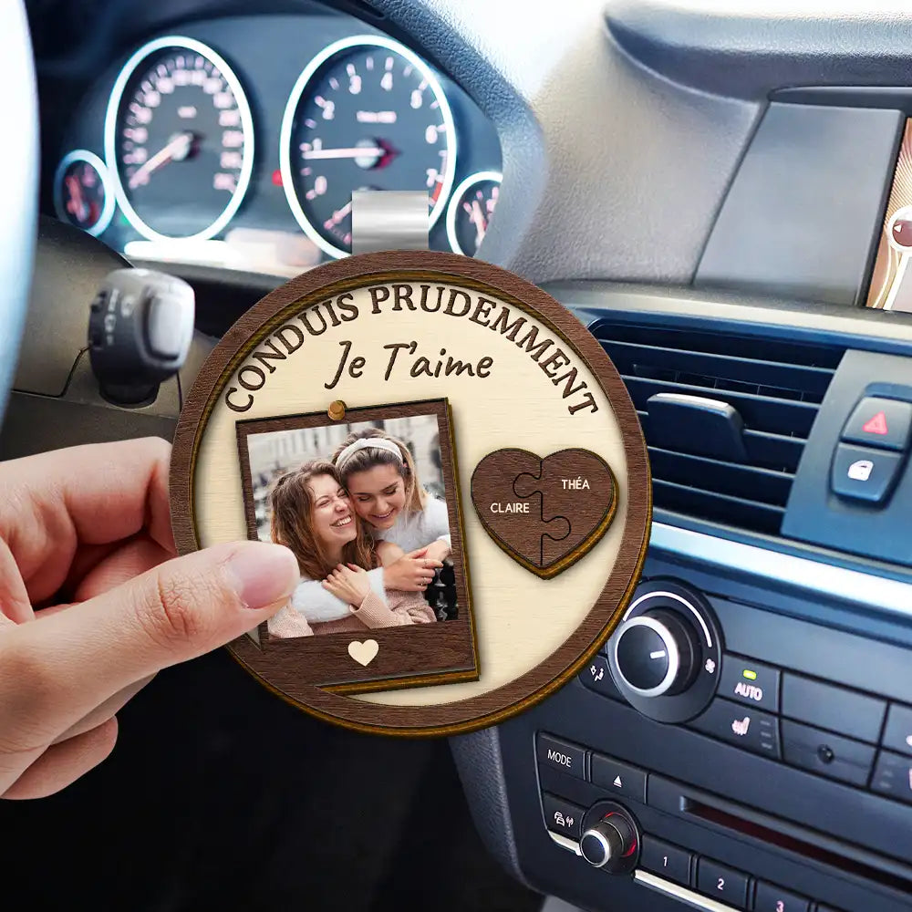 Gift For Couples,Gift For Husband,Gift For Wife,Gift For Boyfriend,Gift For Girlfriend,LGBT,Love,French - Photo Personnalisée Pour Couple Conduis Prudemment Je T’aime - Clip De Pare-Soleil De Voiture À Forme Spéciale Personnalisé
