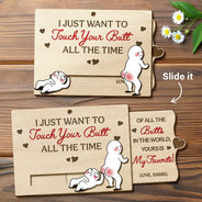 Gift For Couples,Old Couples,Gift For Husband,Gift For Wife,Gift For Boyfriend,Gift For Girlfriend,Love - I Just Want To Touch Your Butt All The Time - Personalized Hanging Wooden Slide Card