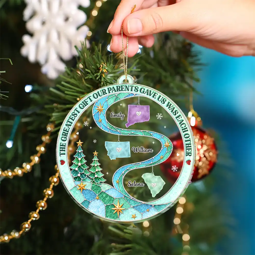 Christmas, Family, Icon, Long Distance, Sentimental, Top Market - Christmas Gift For Long Distance Family - Personalized Love Knows No Distance Acrylic Ornament