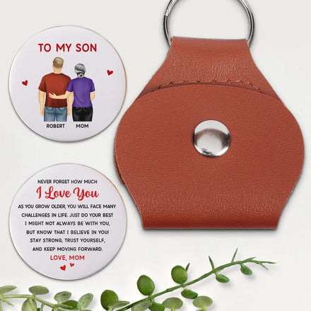 Mom Son Daughter Never Forget How Much I Love You - Personalized Leather Pocket Hug