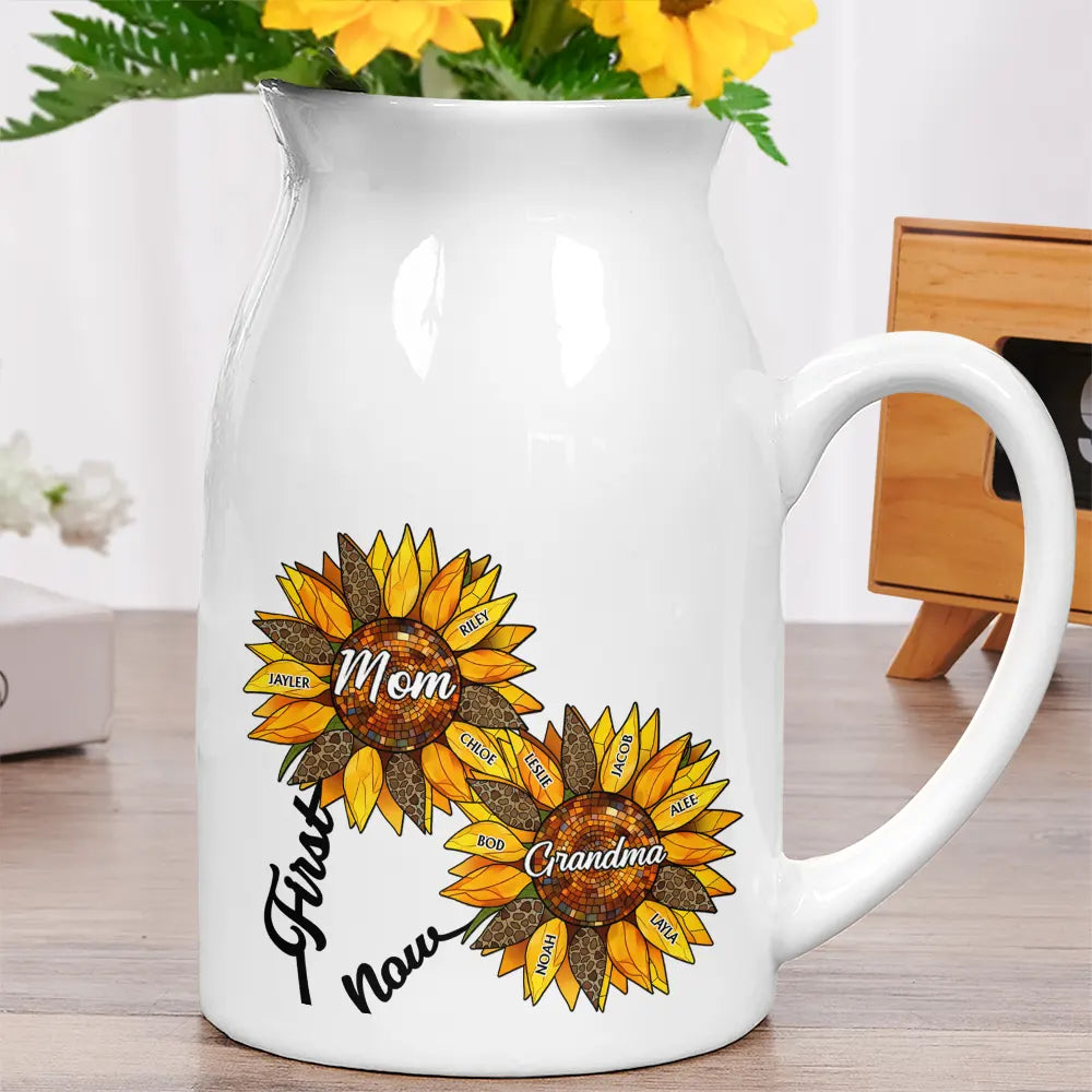 Nana Auntie Mom Family Sunflower - Personalized Ceramic Flower Vase
