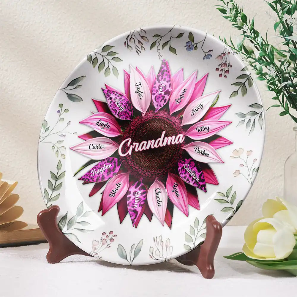 Gift For Grandma, Gift For Mother, Love
- Nana, Mom, Auntie Family Sunflower - Personalized Ceramic Plate