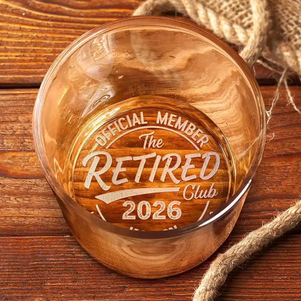Retirement,Gift For Men,Gift For Father,Gift For Grandpa,Non-Eng,Custom Text,Humorous - Proud Member Of The Retired Club - Personalized Engraved Whiskey Glass