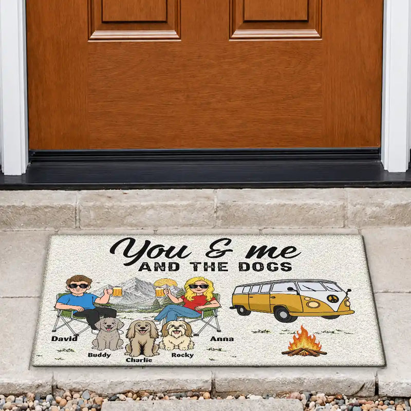 Dog Couple,Camping,Dog Lovers,Outdoor Decor,Pet Lovers,Gift For Couples,Vector,Happy - Retro Cartoon You And Me And The Dogs - Personalized Doormat
