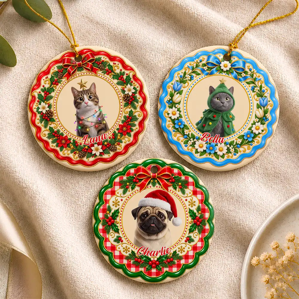 Art Design, Christmas, Custom Photo, Happy, Pet Lovers, Photo - Christmas Accessories 3D Cartoon Pet - Christmas Gift For Pet Lovers - Personalized Custom Photo Pet Portrait Circle Ceramic Ornament