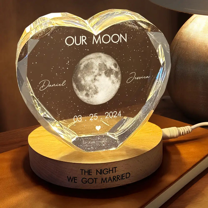 Gift For Couples,Gift For Husband,Gift For Wife,Gift For Boyfriend,Gift For Girlfriend,Parents,Gift For Mother,Gift For Father,Married ,Engaged,Love - Moon Phase The Beginning Of Our Forever - Personalized Crystal Heart Shaped Lamp