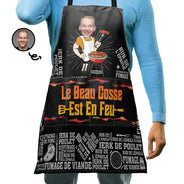 Gift For Husband,Gift For Boyfriend,Gift For Yourself,Gift For Men,Gift For Grandpa,Grandpa's Hobby,Gift For Father,Dad's Hobby,Grilling,French,Non-Eng,Photo,Icon,Playful - Photo Personnalisable Le Beau Gosse Est En Feu Barbecue - Tablier Personnalisé