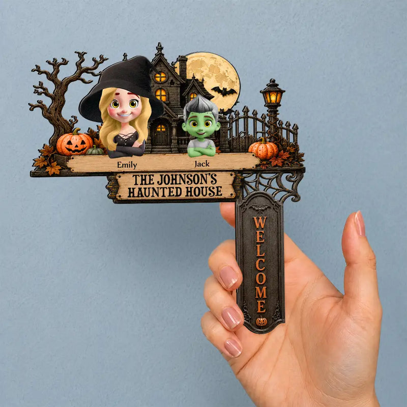 Adorable,Halloween,Family,Vector - Haunted House Family Welcome - Personalized Door Corner Wood Sign