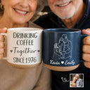 Art Design,Anniversary,Christmas,Old Couples,Romantic,Gift For Couples,Photo - Faceless Outline Sketch - Custom Photo Faceless Outline Sketch Couple Anniversary Drinking Coffee Together - Personalized Pottery Mug