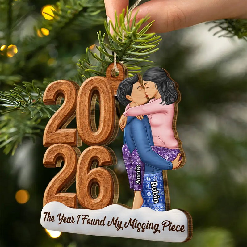 Anniversary,Christmas,Romantic,Gift For Couples,Vector - Couple Anniversary The Year I Found Missing Piece - Personalized Custom Shaped Wooden Ornament