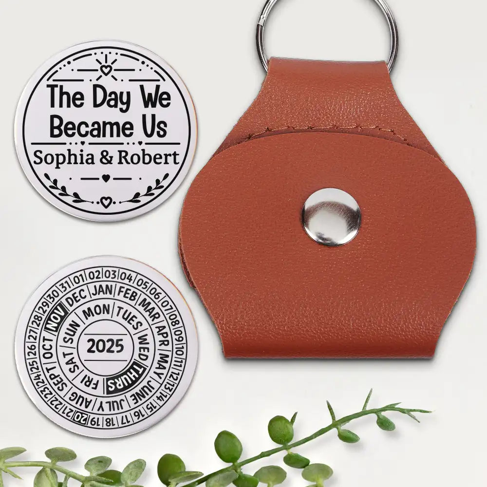 The Day We Became Us Circle Date Anniversary Reminder - Personalized Leather Pocket Hug